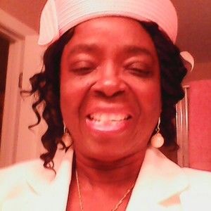 Meet your Posher, Frances